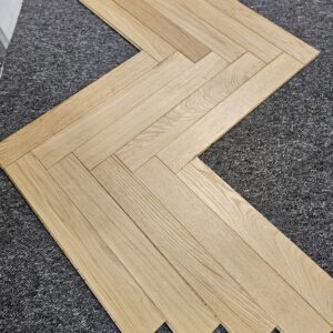 Jodełka dębowa klasyczna lakier neutral 11x68x470, klasa select