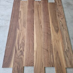 Deska podłogowa orzech olej 11x90x900 (46 m2)